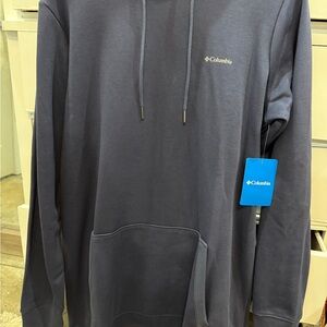 Women’s Columbia tunic hoodie. Size L NWT